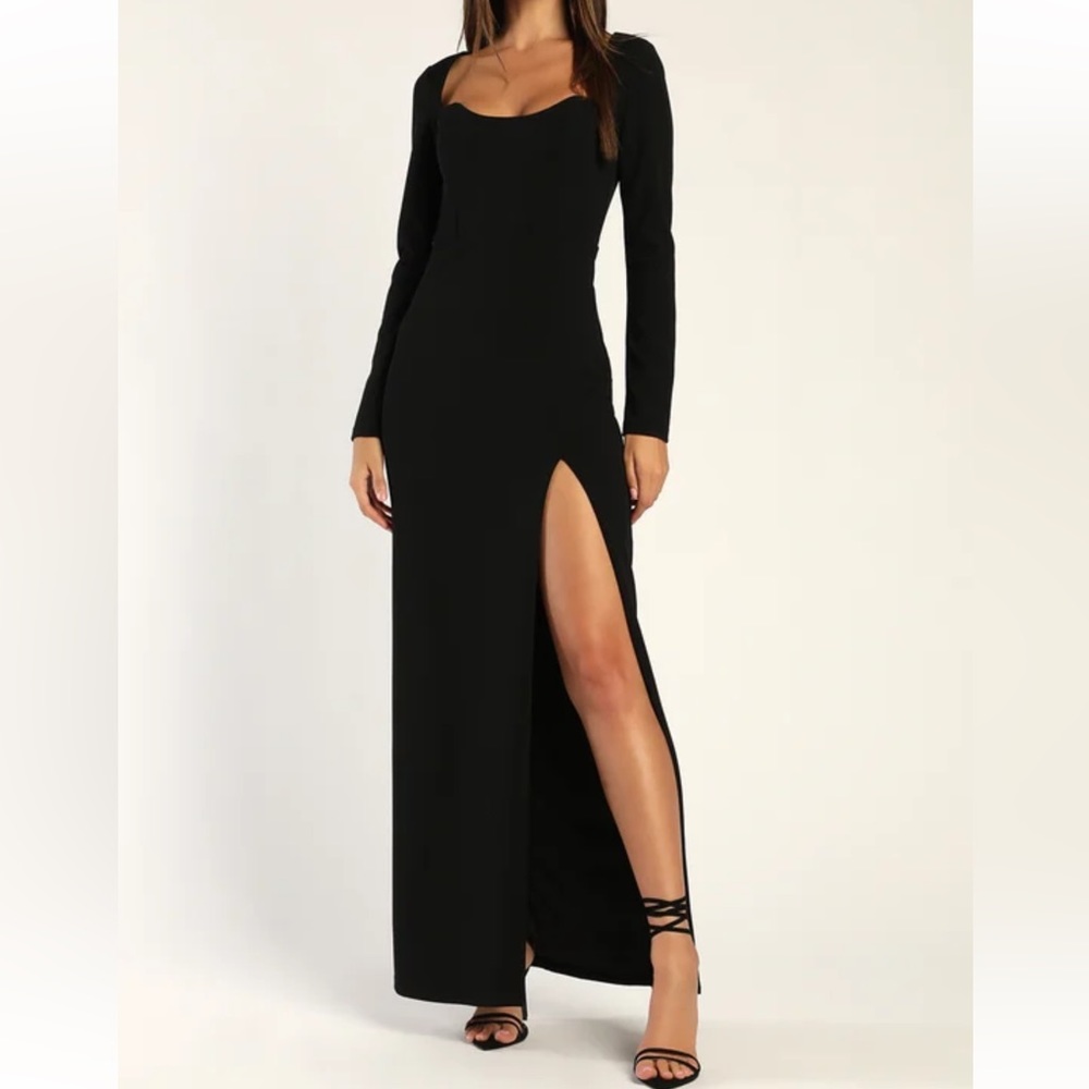 Lulu’s Black Dress
